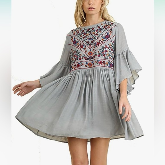 Umgee Dresses & Skirts - Umgee embroidered dress